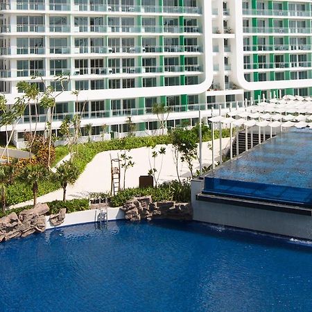 Azure C5 Man-Made Beach Balcony Multiple Units 马尼拉 外观 照片