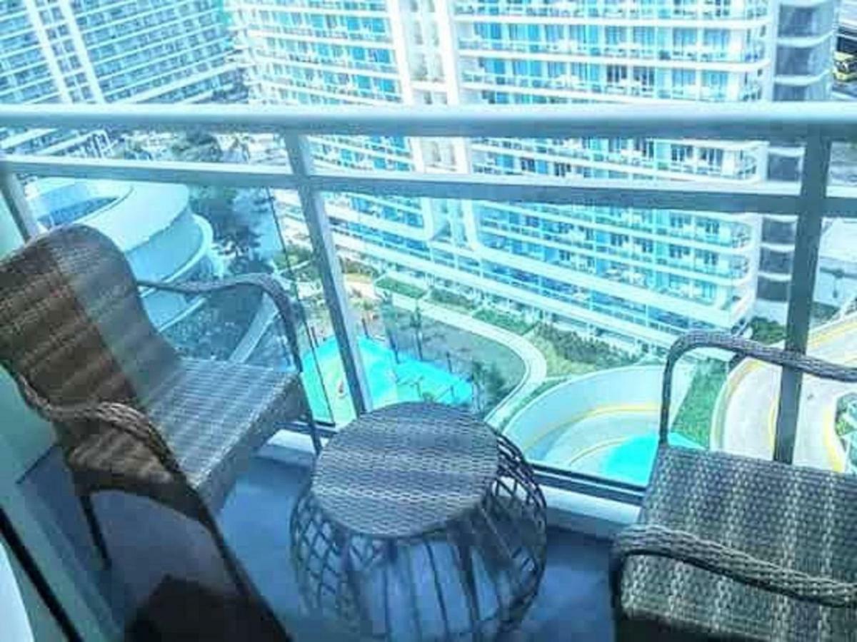 Azure C5 Man-Made Beach Balcony Multiple Units 马尼拉 外观 照片